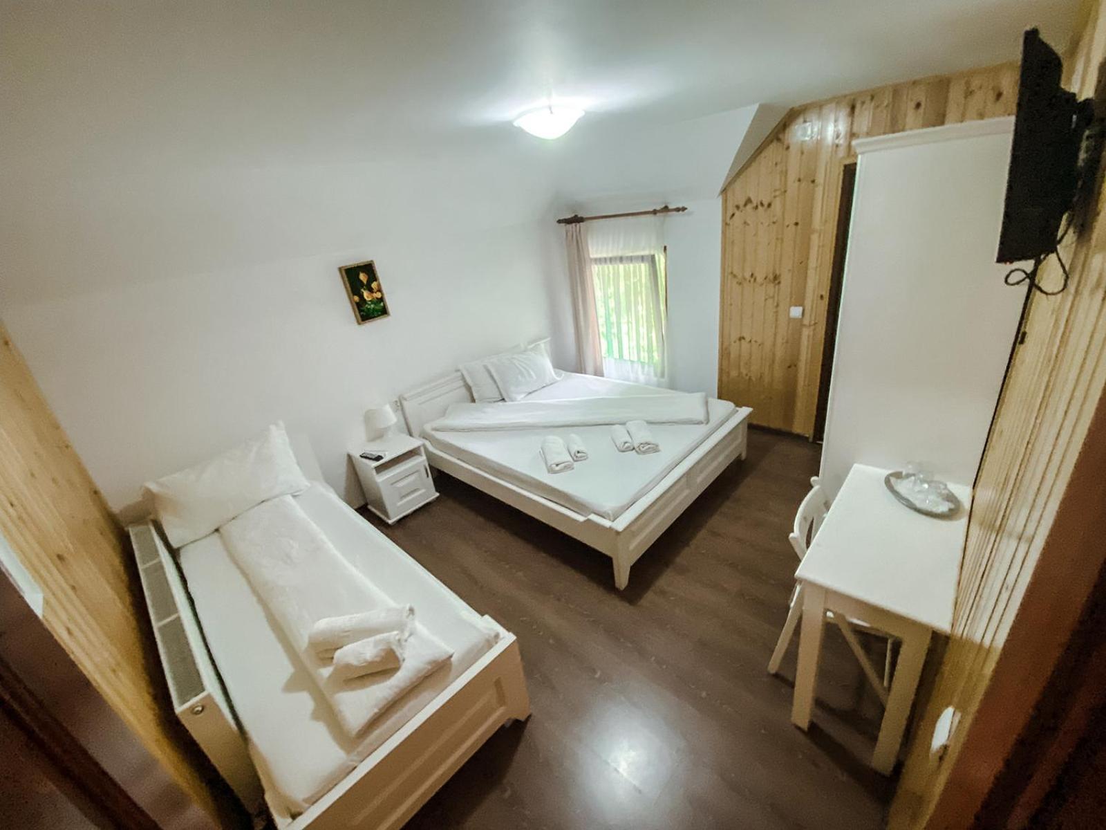 Pensiunea Petru Şugag Oda fotoğraf